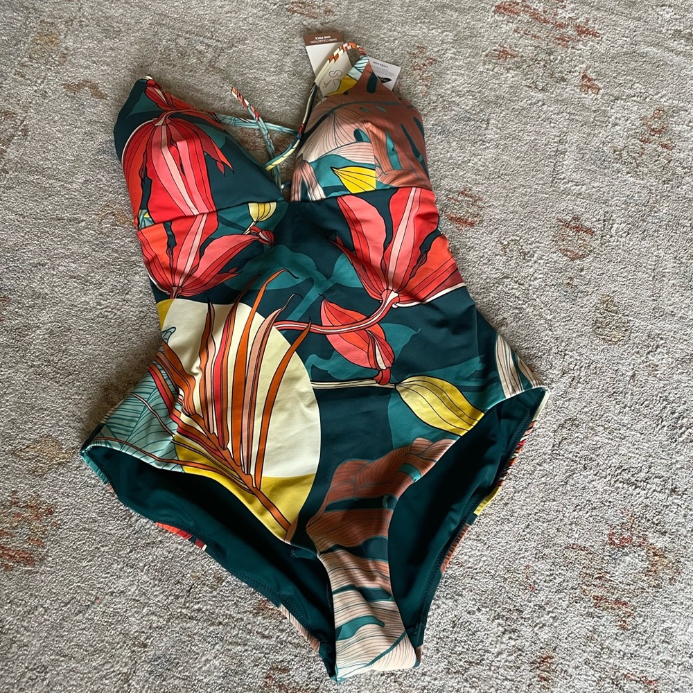 Vibrant Tropical Print Women's One Piece Swimsuit